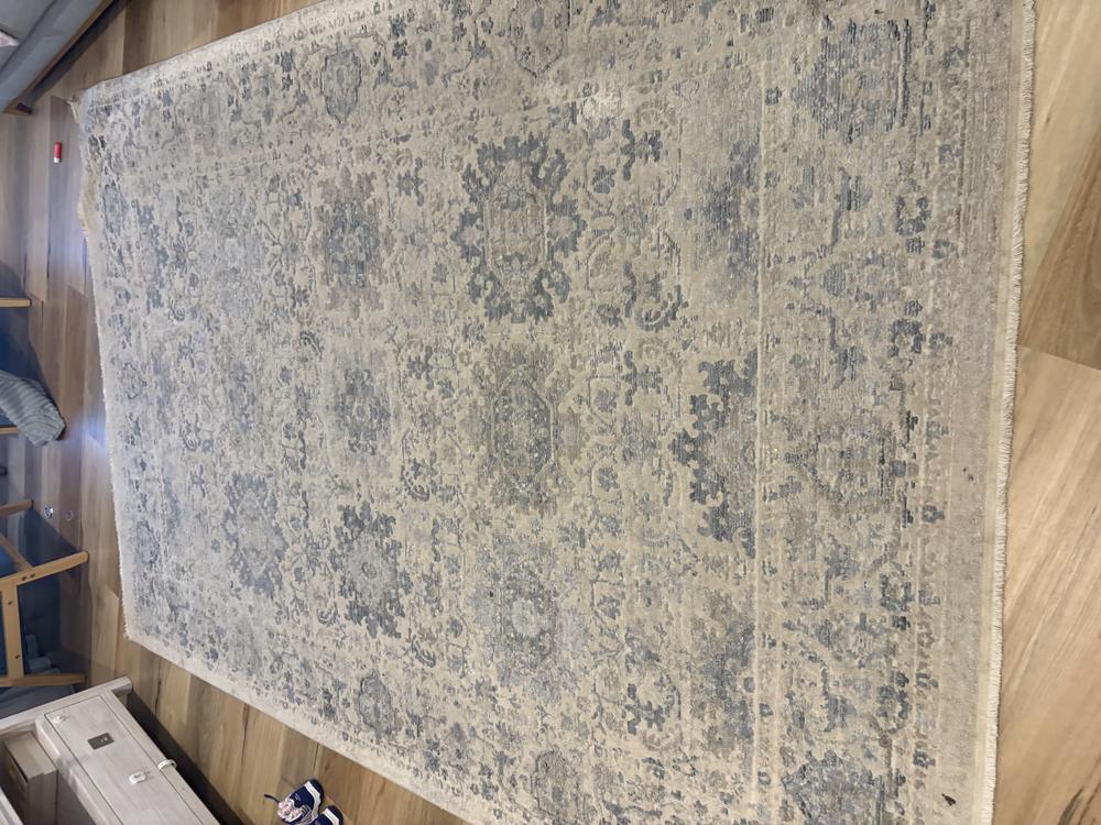 Completed rug cleaning in Kingsley. 